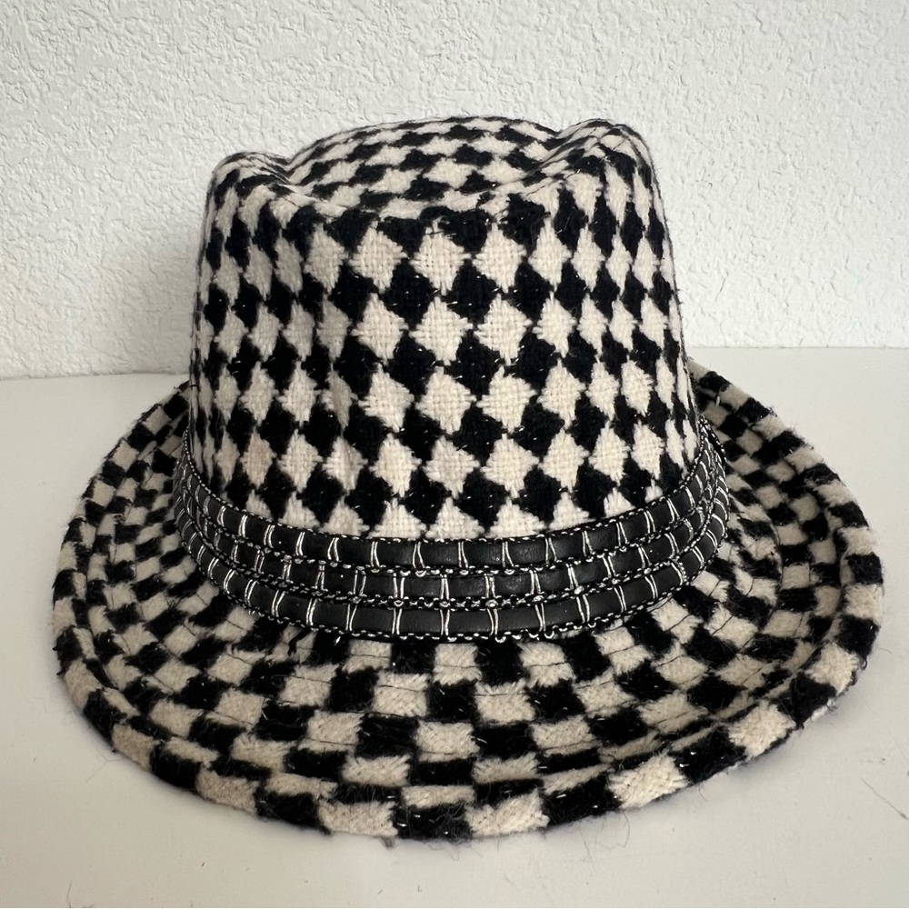 Mega Caps Houndstooth Fedora Bucket Hat Unisex One Size
